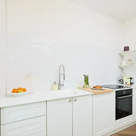 Hedera Estate Hedera A8 Apartment