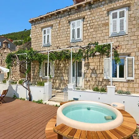 Apartment Hedera Estate Hedera A8 *